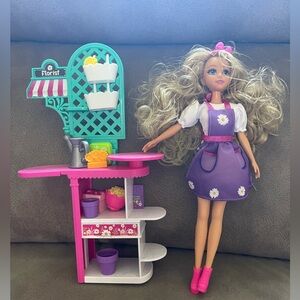 Dreamerz Florist Doll
